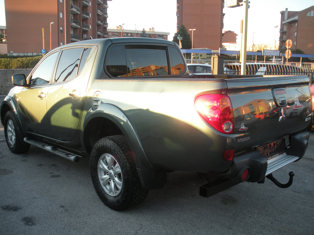 Pick-up Mitsubishi L200 Intense 2.5 DI-D 136CV Usato Frosinone – 125.000 km – 2013