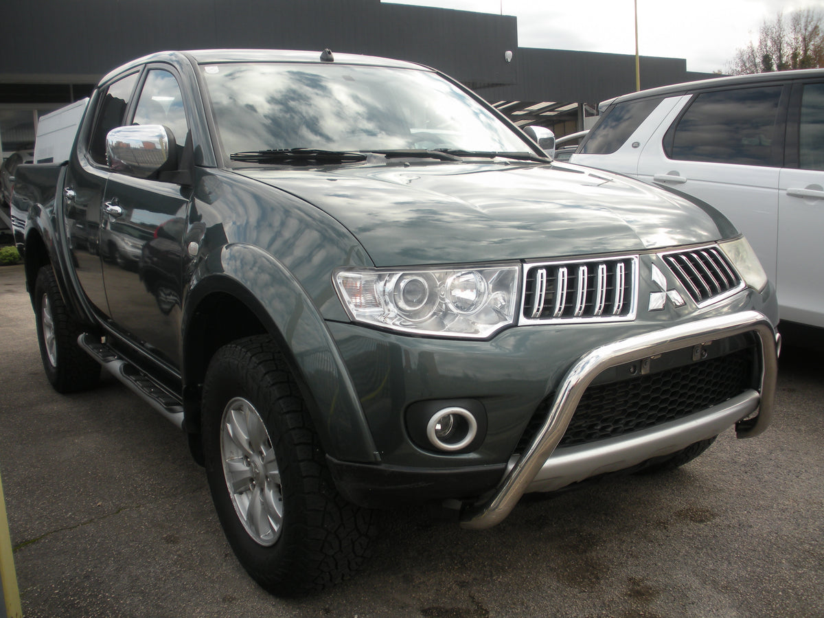 Pick-up Mitsubishi L200 Intense 2.5 DI-D 136CV Usato Frosinone – 125.000 km – 2013