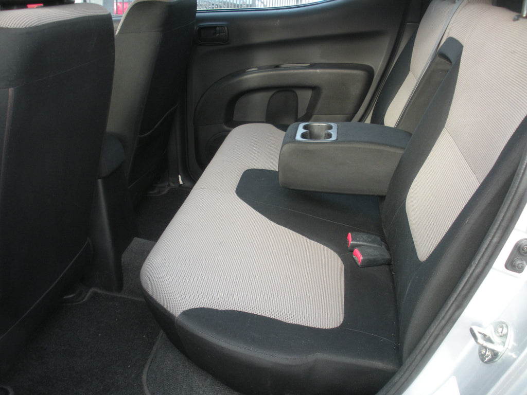 Pick-up Mitsubishi L200 Intense 2.5 DI-D 136CV Usato Frosinone – 142.000 km – 2011