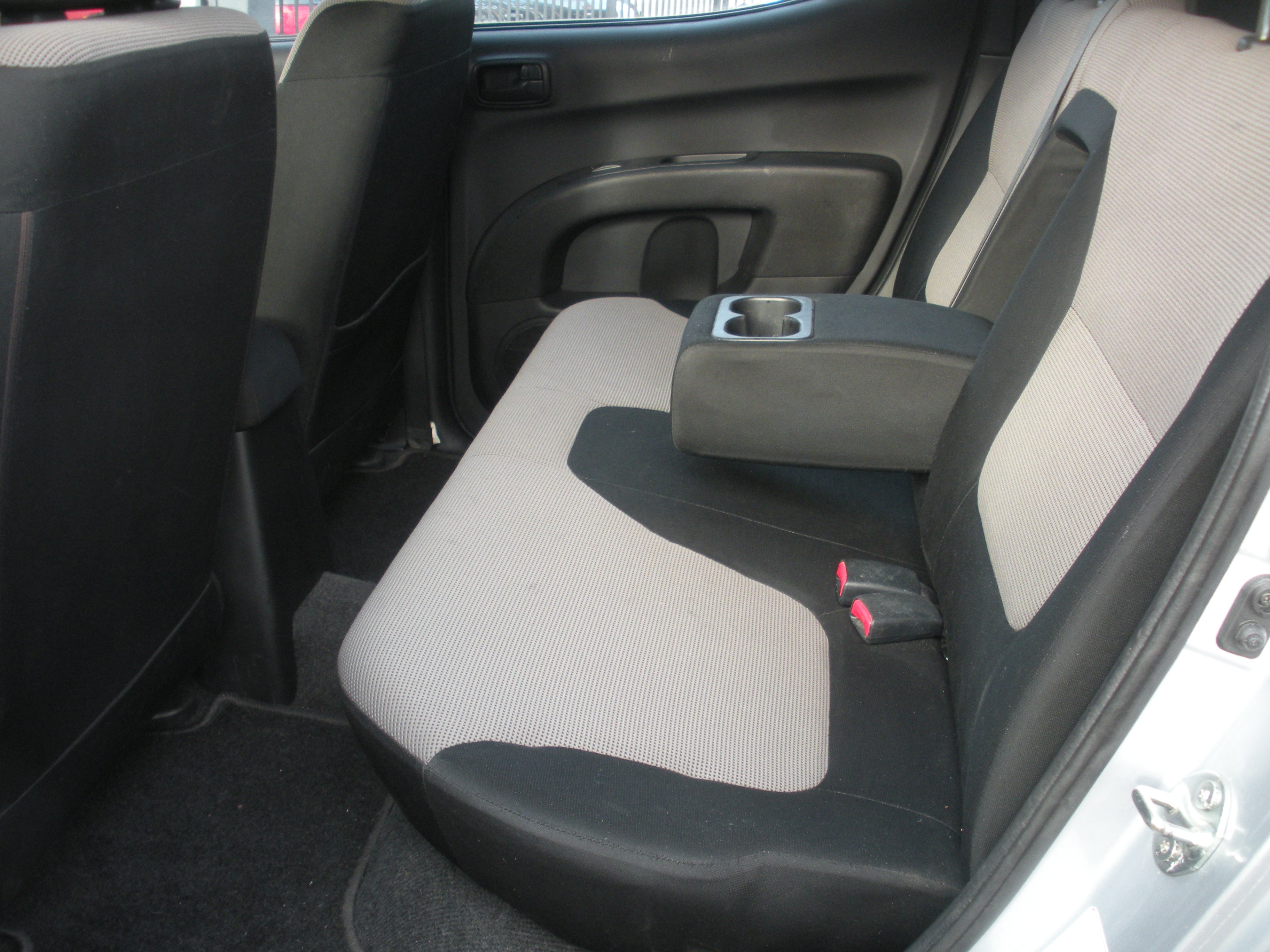 Pick-up Mitsubishi L200 Intense 2.5 DI-D 136CV Usato Frosinone – 142.000 km – 2011