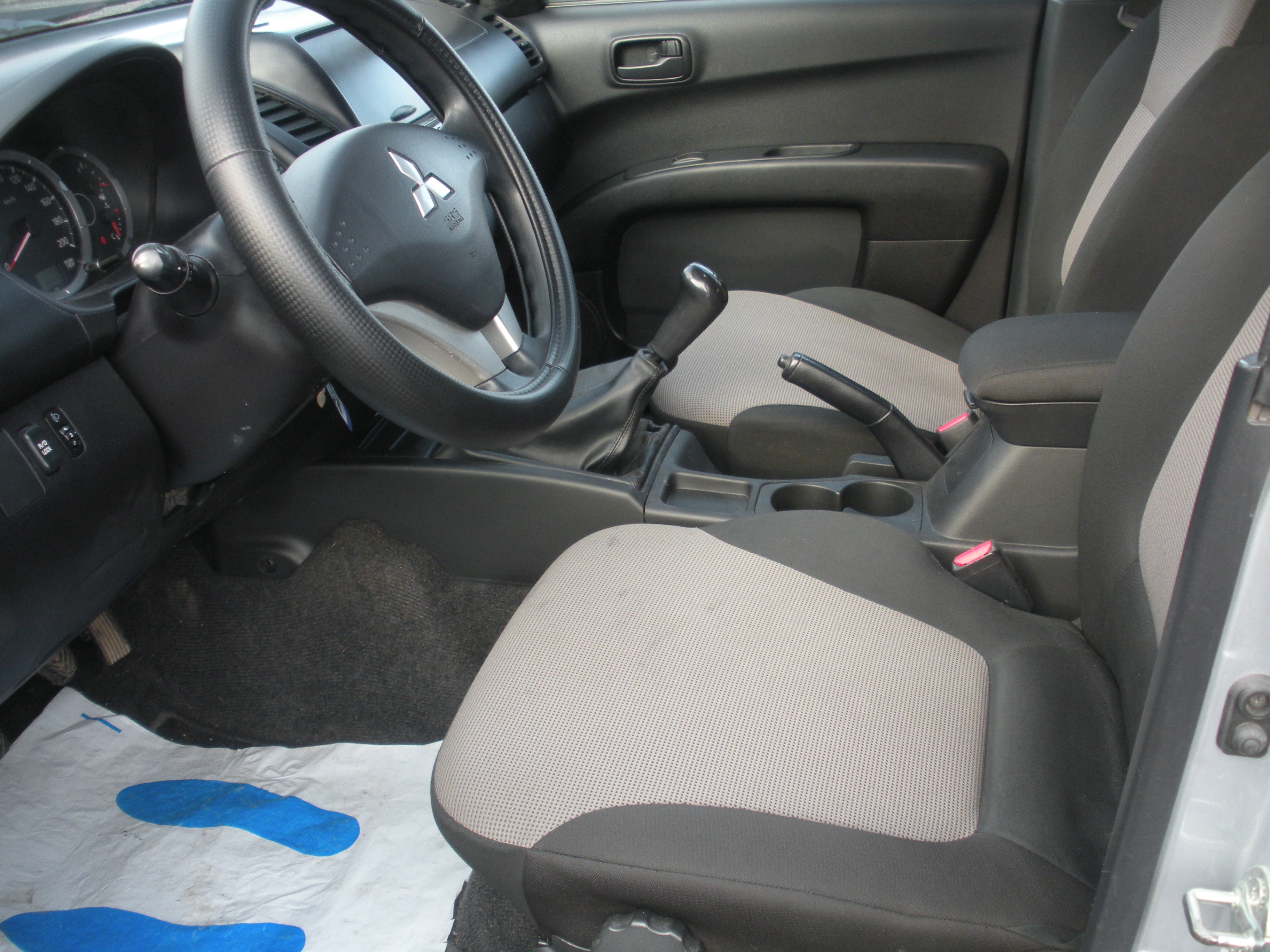 Pick-up Mitsubishi L200 Intense 2.5 DI-D 136CV Usato Frosinone – 142.000 km – 2011