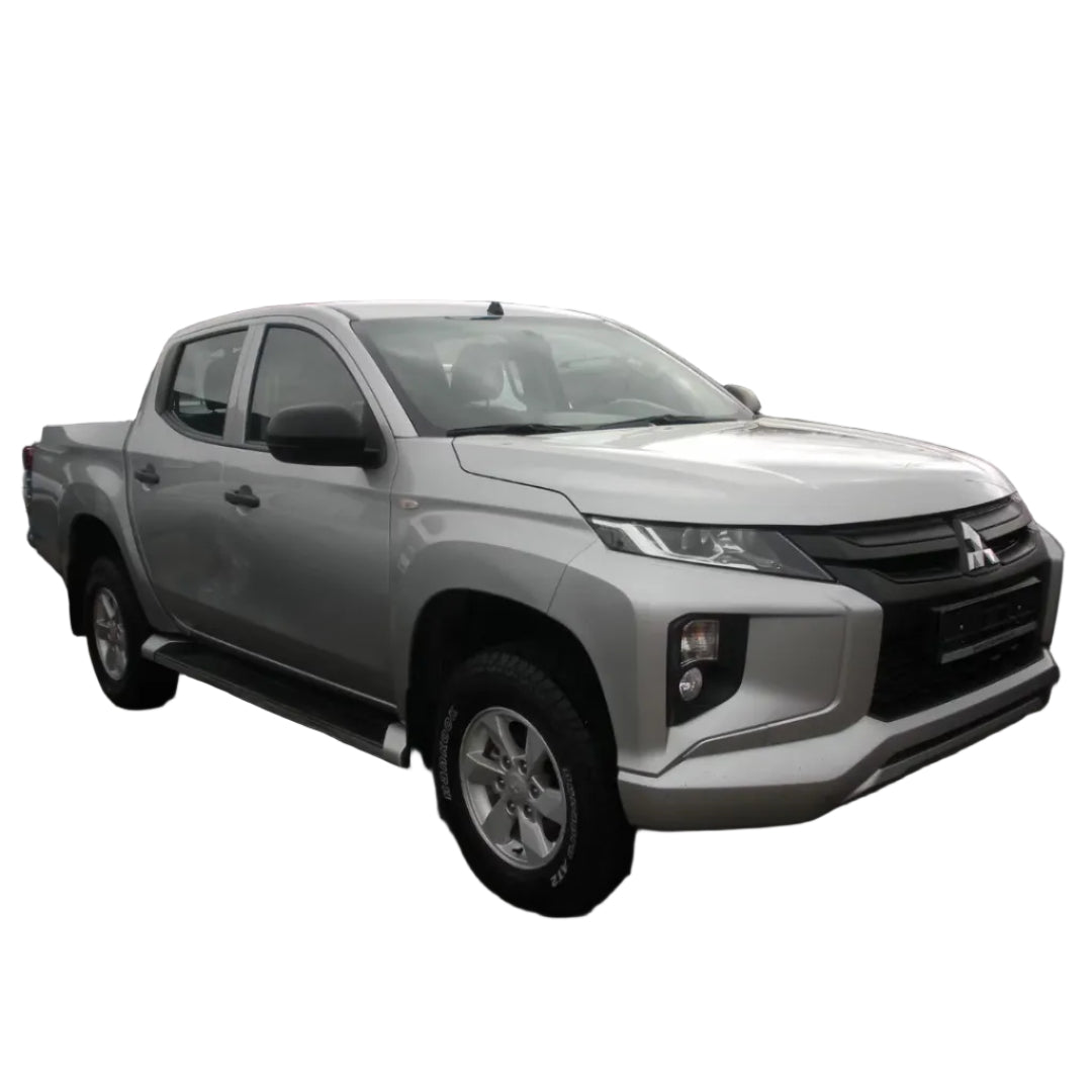 Pick-up Mitsubishi L200 2.3 D Club Cab Manuale Usato Frosinone – 61.000 km – 2023